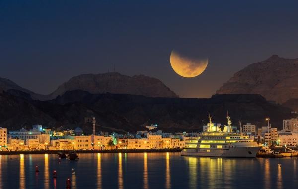Al Hadow Hotel Muskat Bagian luar foto